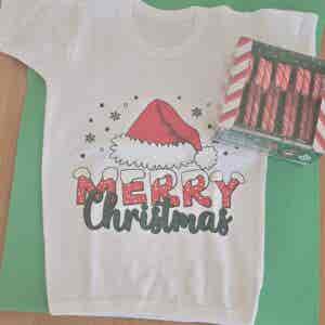 Christmas T-shirt size 5-6 years